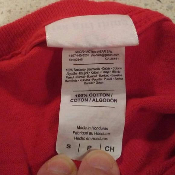 Itsa Girl Thing Christmas tee - women's small - Picture 5 of 6